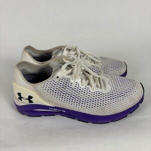 Under Armour, Women’s HOVR, Sonic 4, Running Shoes, White/Purple, size 9.5.​